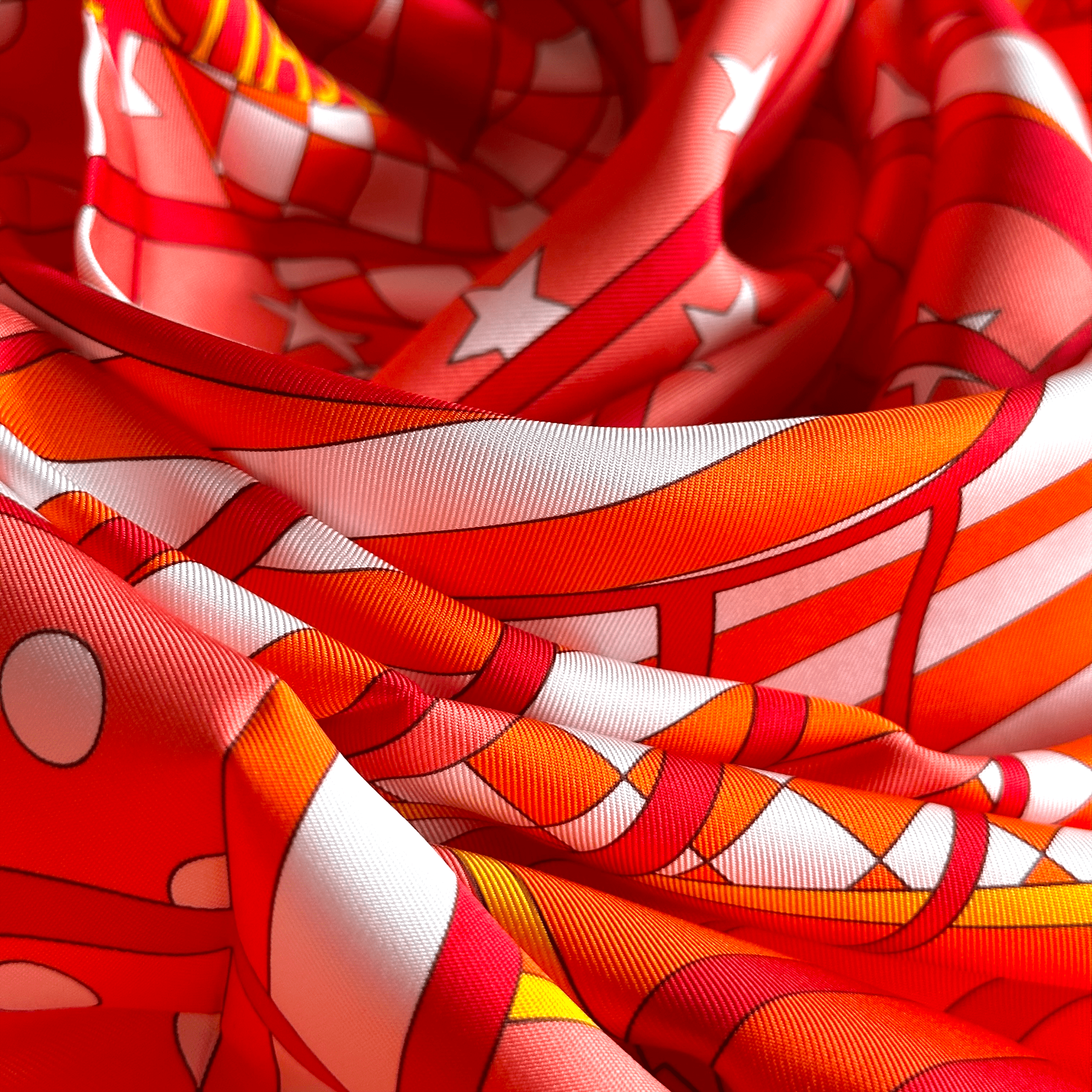 foulard-carre-hermes-steeple-chase-plis