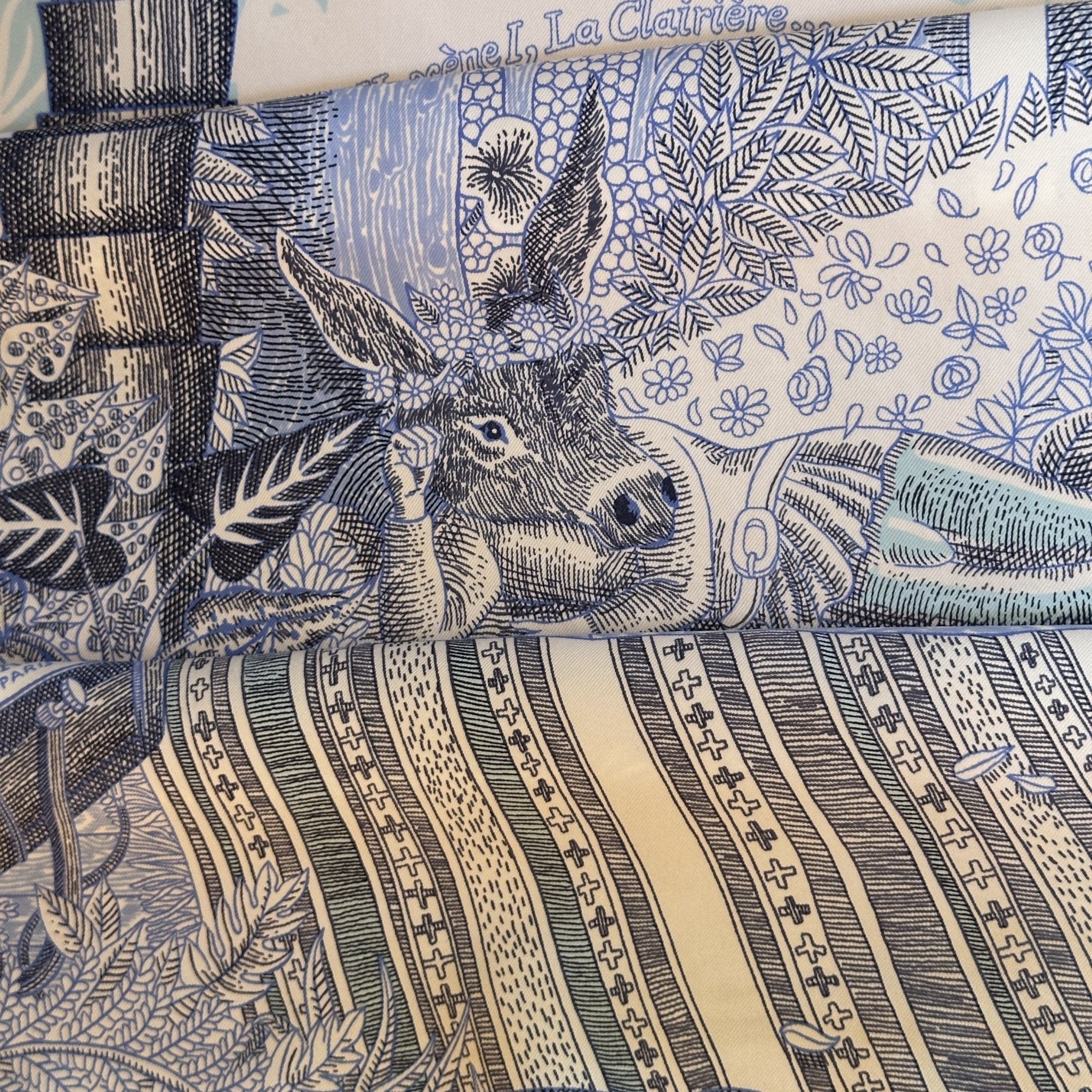 Acte III, scène 1, La clairière - FOULARD HERMES 90CM