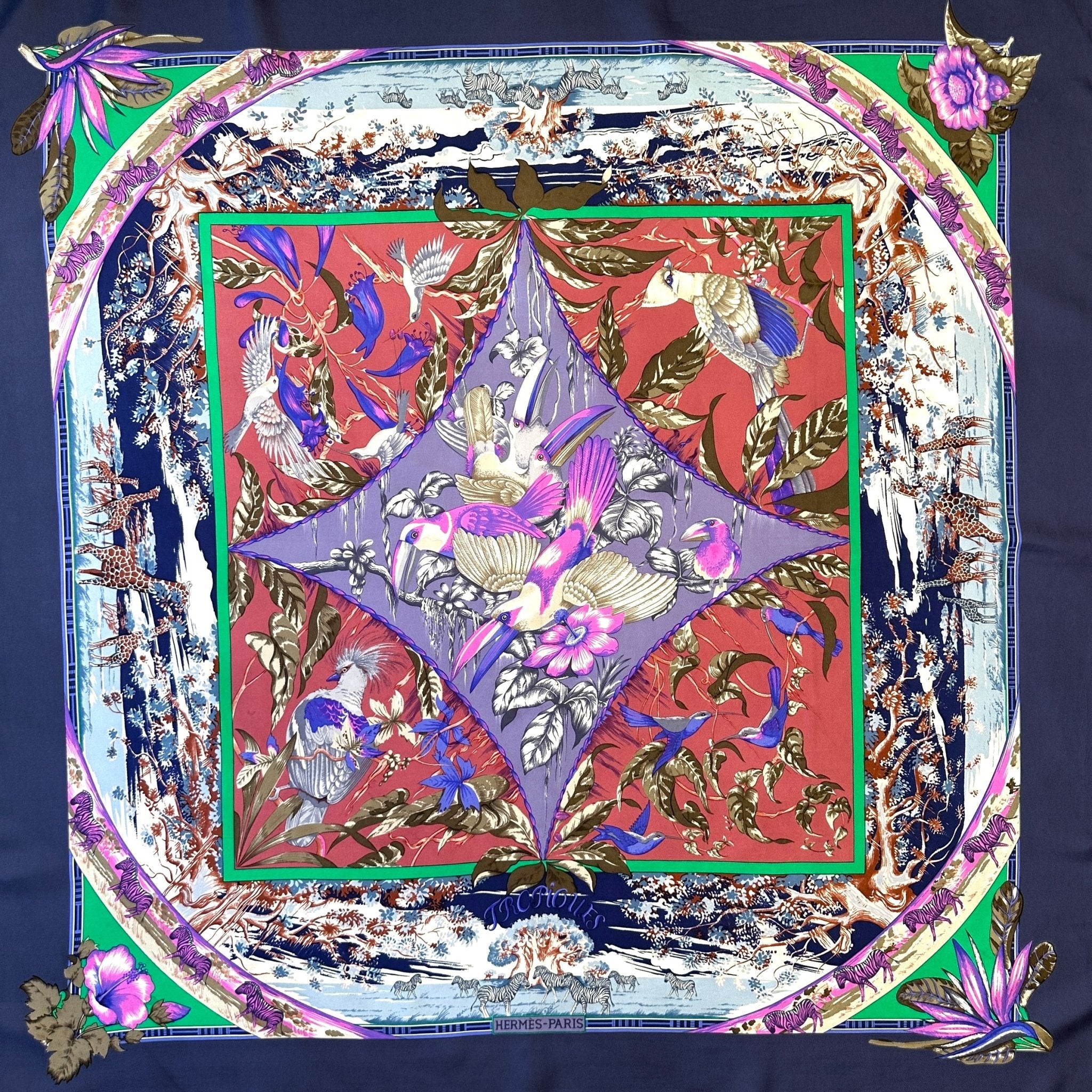 carre hermes tropiques bleu vert et rose